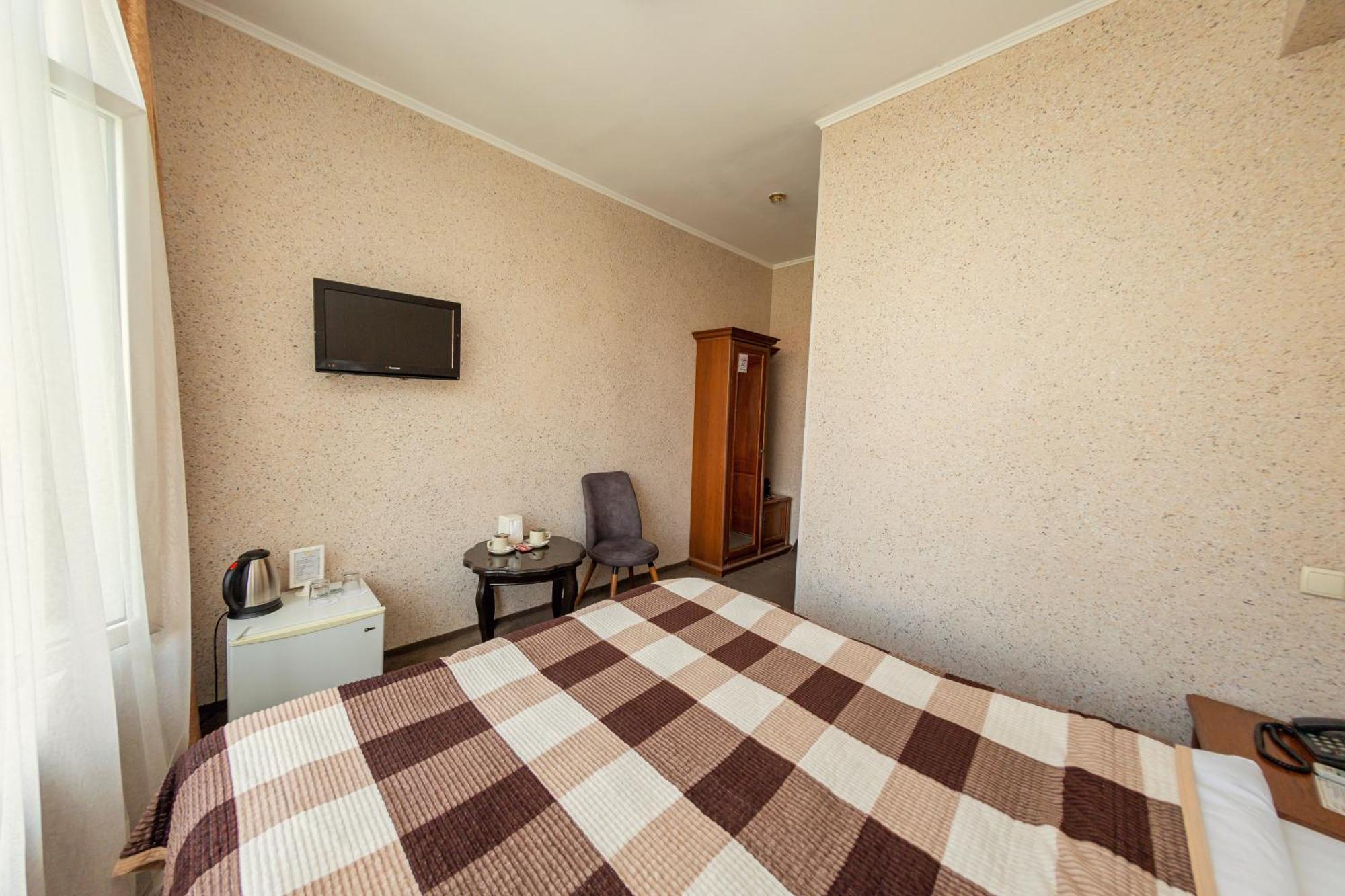 Ajour Hotel Almatî Exterior foto