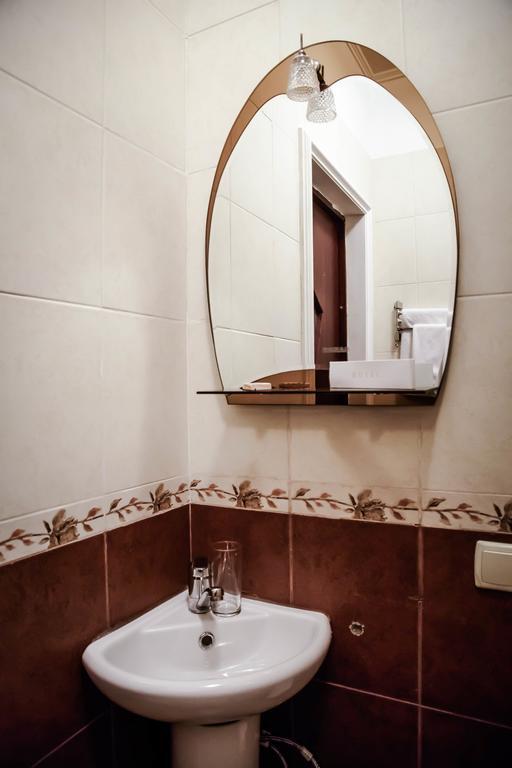 Ajour Hotel Almatî Cameră foto